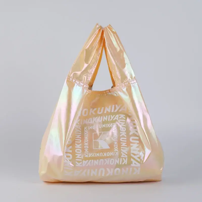 【紀ノ国屋】パールのように輝くキラキラとした素材がかわいい「シャイニーバッグ」 に新色が登場！ 画像 7