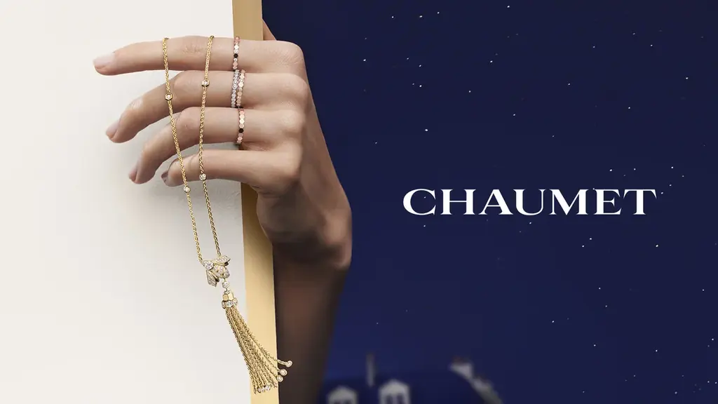 ショーメのホリデー「Catch me in PARIS」ペンダントセレクション 画像 1