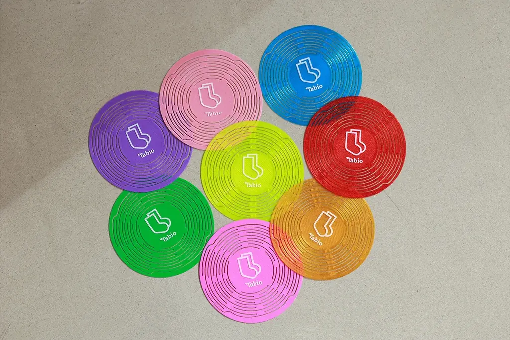 Tabio公式オンラインストア限定ノベルティキャンペーン。対象のタイツ含む5,500円以上のお買い上げで、オリジナルデザインのドリンクホルダーをプレゼント 画像 5