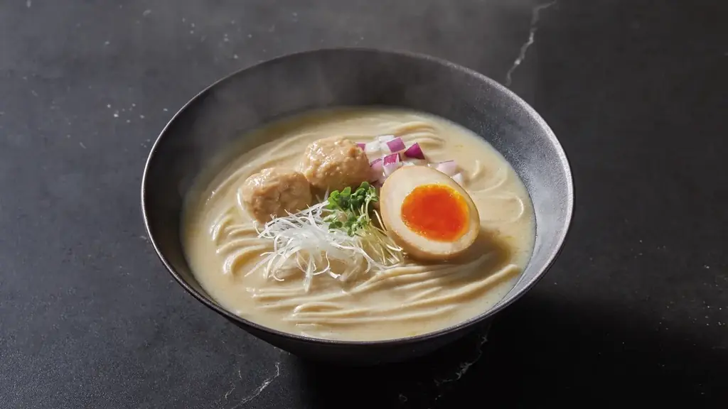 【ギフトセット販売】「大切な人にも、健康でいてほしい」お客様の声から誕生。低脂質麺「LOCALO Noodle」×アイス「Dolce Ino」の特別ギフトセットを12月19日より販売開始 画像 9