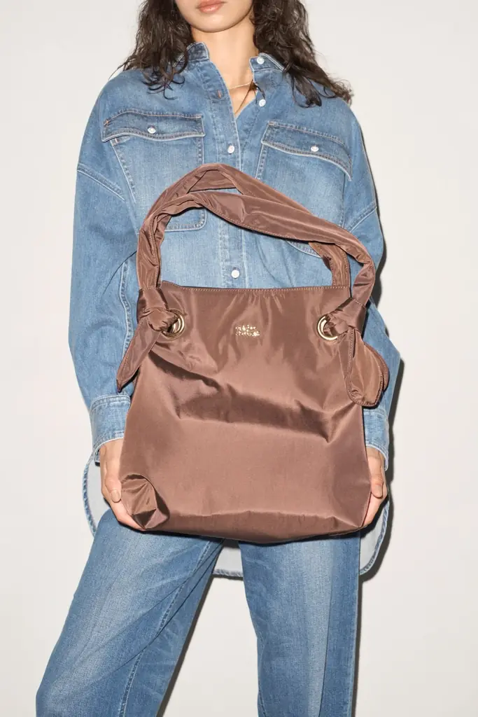 【Firsthand×OUTDOOR PRODUCTS 】新作が登場！遊び心ある色使いが魅力の「Happy Trail Line」と、オンオフで活躍「Refind Line」の2ラインを展開。 画像 8