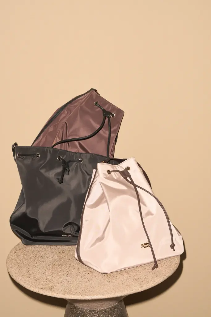 【Firsthand×OUTDOOR PRODUCTS 】新作が登場！遊び心ある色使いが魅力の「Happy Trail Line」と、オンオフで活躍「Refind Line」の2ラインを展開。 画像 9