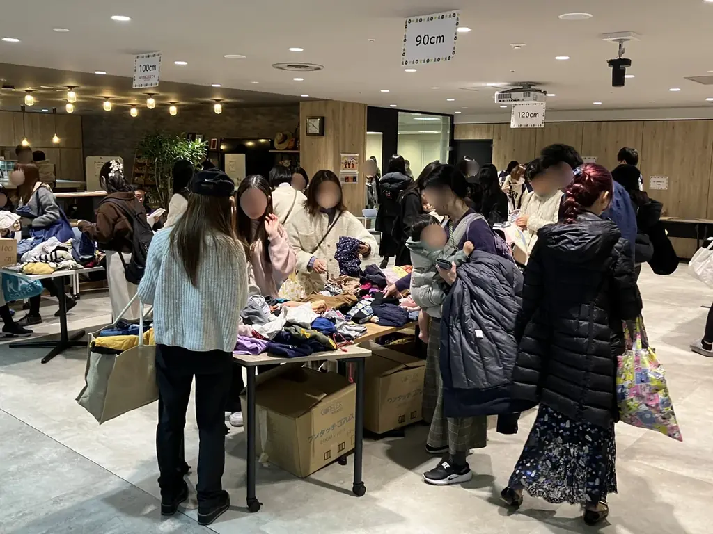 2,915着のまだ着られる子ども服を子育て家庭にお渡し！「第7回子ども服マーケット in SunshineCity」開催報告 画像 1