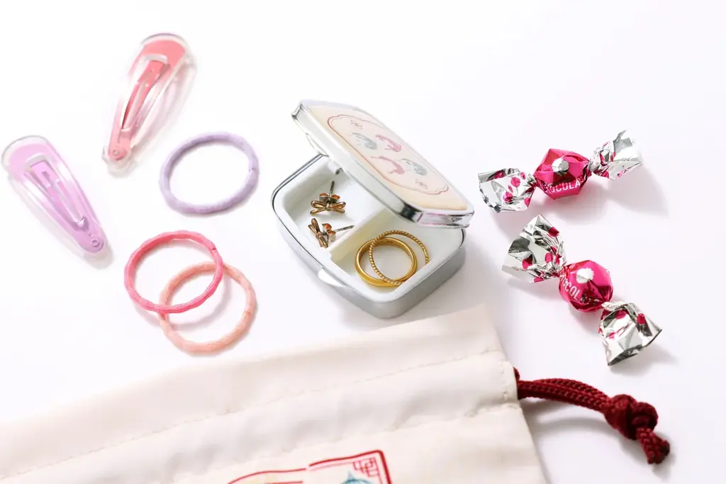 2026年、TVアニメ第3期＆劇場版公開決定！！ 小学館『薬屋のひとりごと～猫猫の後宮謎解き手帳～』最新第21集、本日12月19日（金）発売！ 画像 3