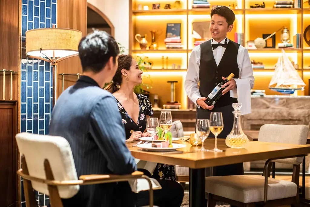 【キャトルセゾン浜松】昼のクリスマスという、上質な選択 画像 2