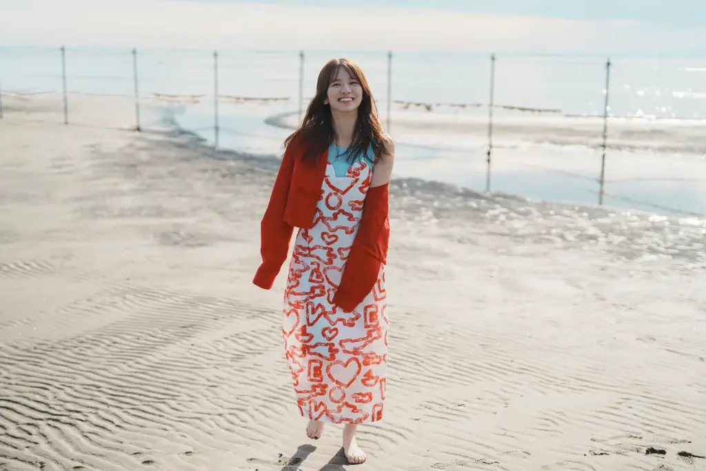 乃木坂46の副キャプテン・菅原咲月の”今”を刻む──。「B.L.T.2月号」表紙・巻頭グラビアに登場！ 画像 2