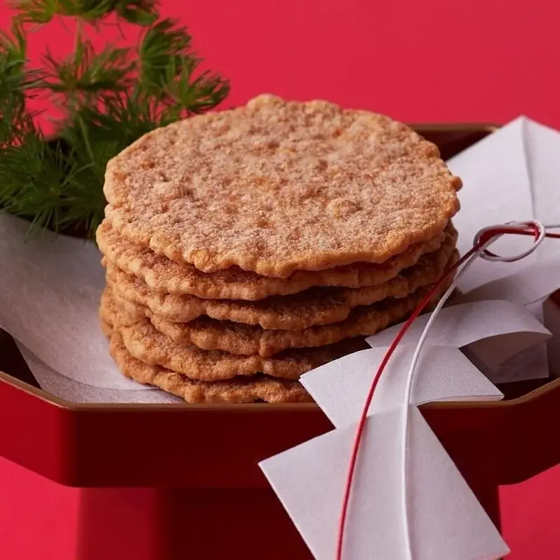 【ゆかり】年に一度のスペシャルイベント「福を呼ぶ 正月えびせん」開催！ 画像 2