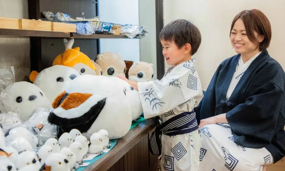 【函館／湯の川温泉】冬の家族旅行を全力応援。函館・湯の川温泉で“親も子も嬉しい”公式HP限定プランを販売【小学生以下半額×60分飲み放題】 画像 4