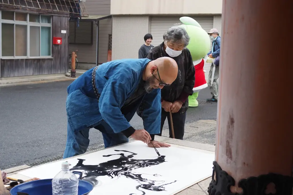 2025年『今年の妖怪』は「AI妖怪 ミームー」に決定！応募総数2,519件から今年の世相を表す妖怪を選定 画像 3