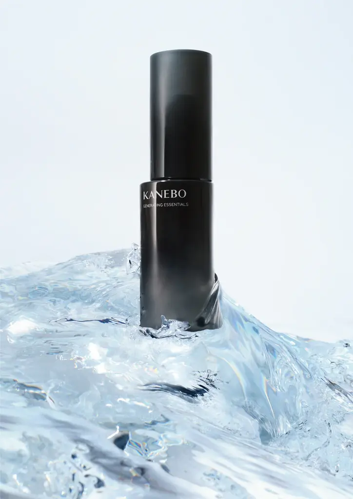 1月16日発売：KANEBO新化粧水で“水滴る肌”へ