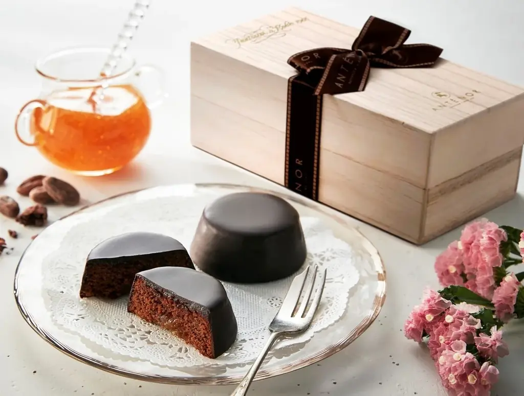本格チョコレートケーキに想いをぎゅっと詰め込んで。【アンテノール】のクラシックなバレンタインギフト 画像 2