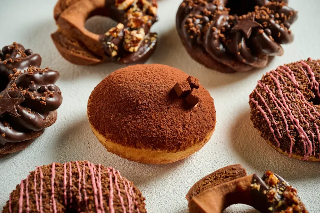 RACINESの大人向けバレンタインドーナツ、1/23〜限定販売