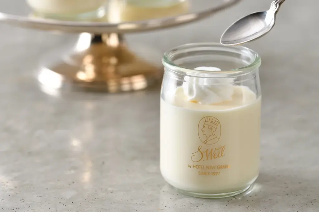 【ホテルニューグランド】人気のババロアに新フレーバーが登場！和洋折衷な味わいが魅力「抹茶ババロア」（S.Weil by HOTEL NEW GRAND横浜髙島屋店） 画像 5