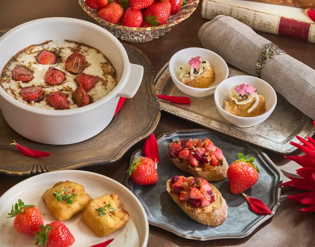 【ザ・リッツ・カールトン大阪】今年もフレッシュ苺が登場！苺とスイーツの饗宴「ストロベリーアフタヌーンティー」と「ストロベリーアフタヌーンブッフェ―サロン デュ ストロベリー―」がいよいよ開幕 画像 11