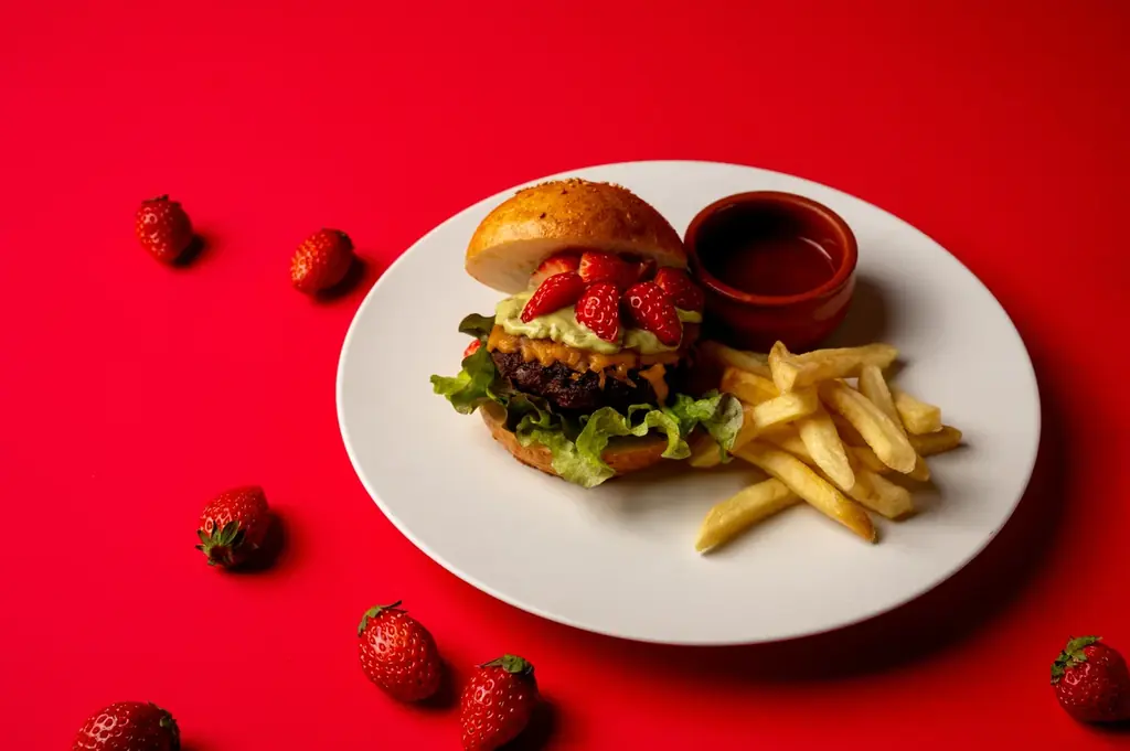 2026年2月11日（水・祝）開催　 “いちご尽くし”に包まれた特別なひととき　Strawberry Marche 2026 ~Berry Happy Day~ 画像 3